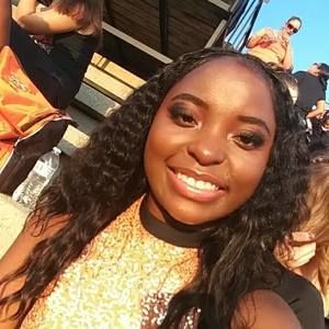 Meet your Posher, Mckenzie